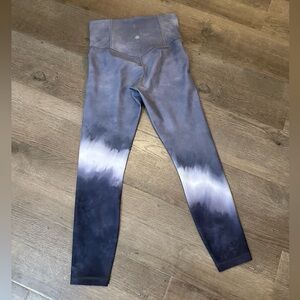 Athleta Elation 7/8 Tight - Size XS